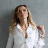 Julia: photo №1