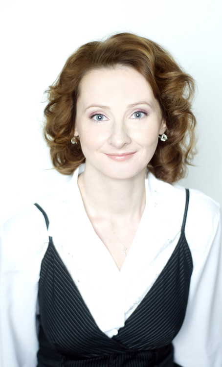 Julia: photo №1