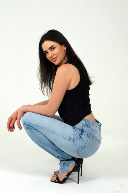Julia: photo №12